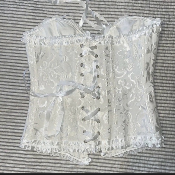 Lace Corset | Boned Zip-Up + Lace-Up | Plus Size Ivory - Picture 6 of 9